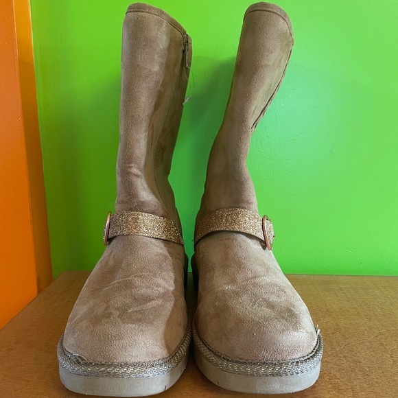 Tan Suede Women's Boots - Picture 1 of 7